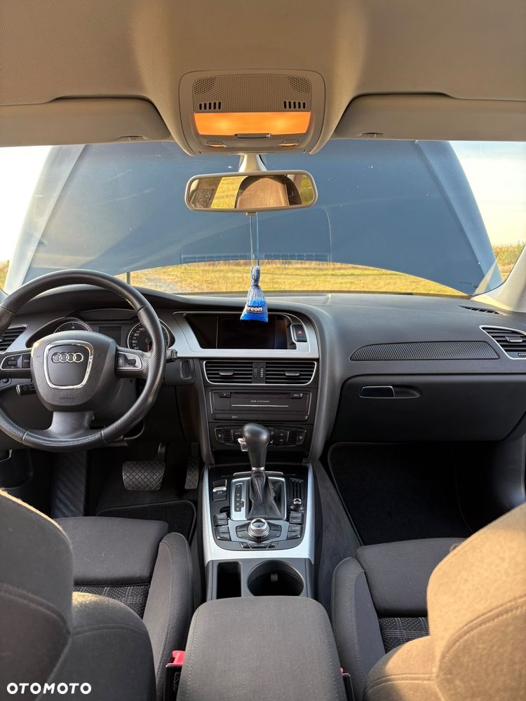 Audi A4 Avant - 5