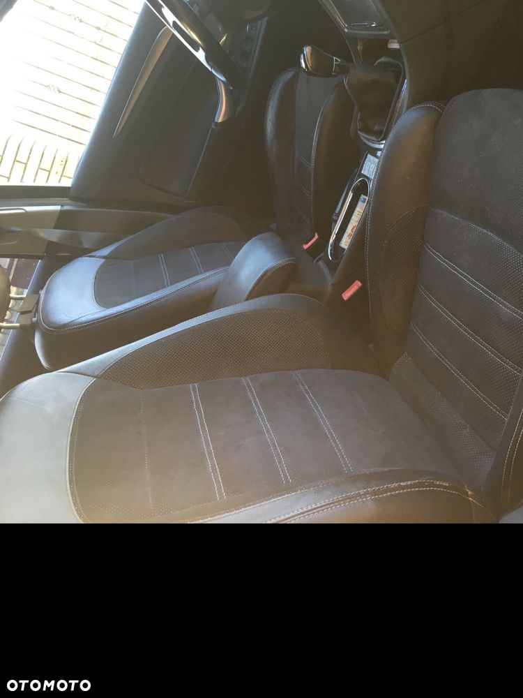 Ford Mondeo 2.0 Viva Titanium - 19