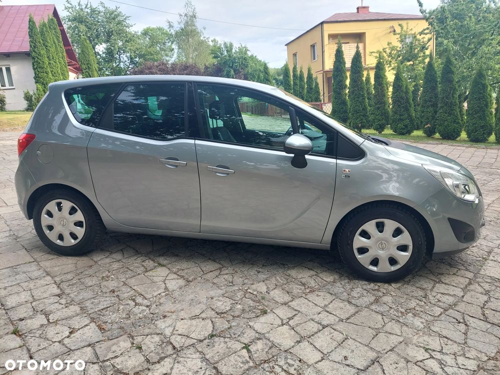 Opel Meriva - 13