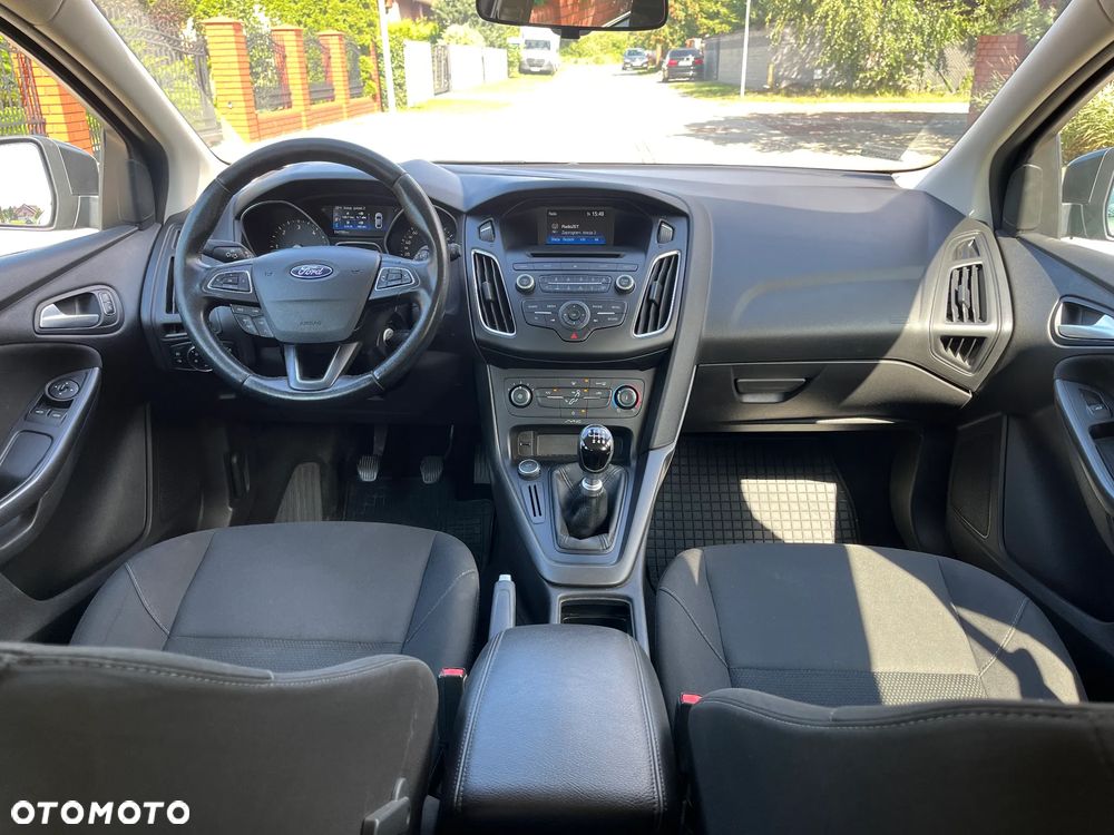 Ford Focus 1.5 TDCi SYNC Edition - 8