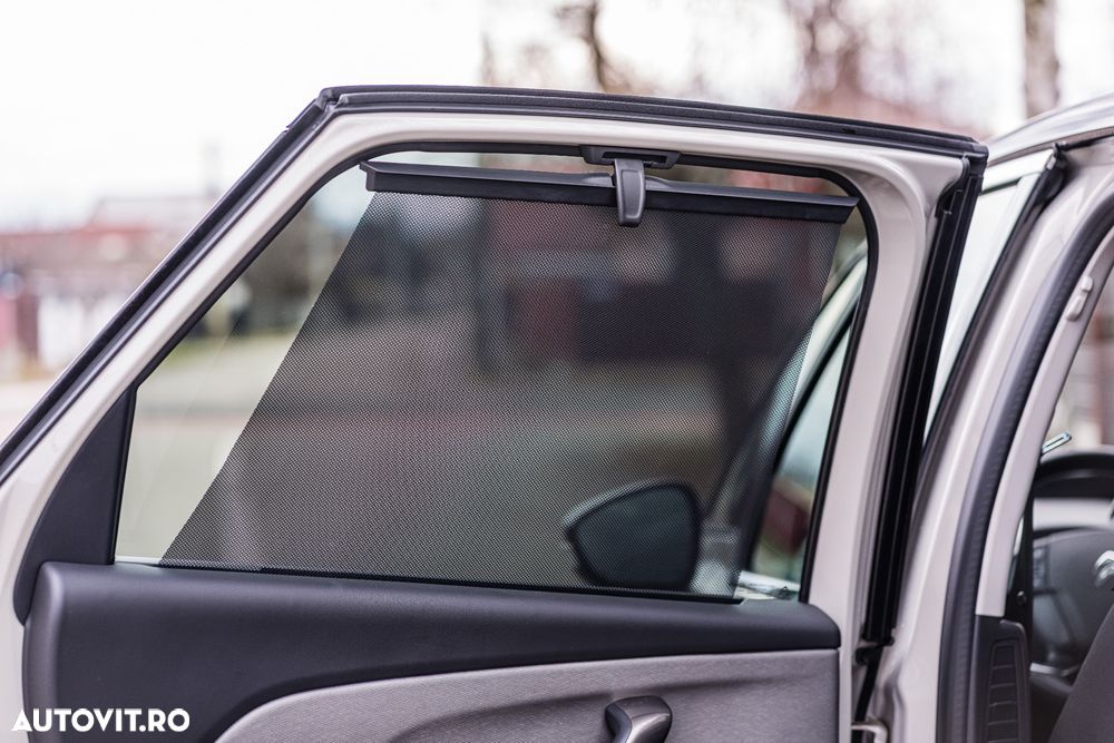 Citroën C4 Space Tourer PureTech 130 Stop&Start EAT8 SHINE - 23