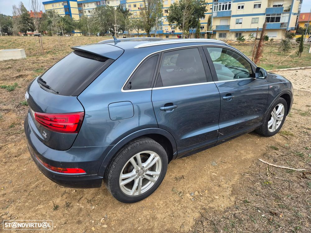 Audi Q3 2.0 TDI S-line - 2