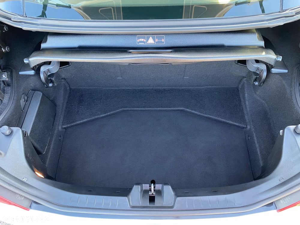 Mercedes-Benz SLK 350 7G-TRONIC - 32