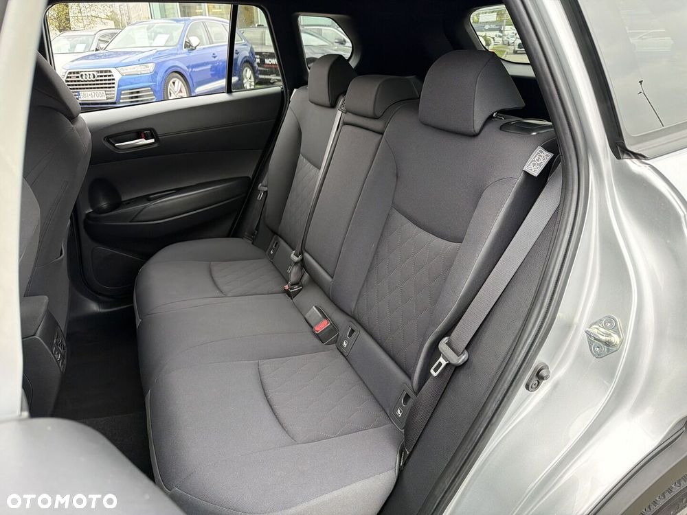 Toyota Corolla Cross 2.0 Hybrid Style - 25