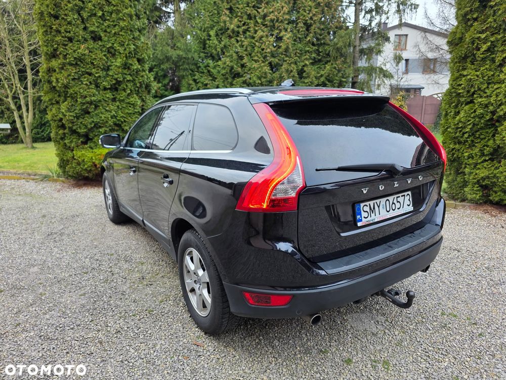 Volvo XC 60 D5 AWD Summum - 4
