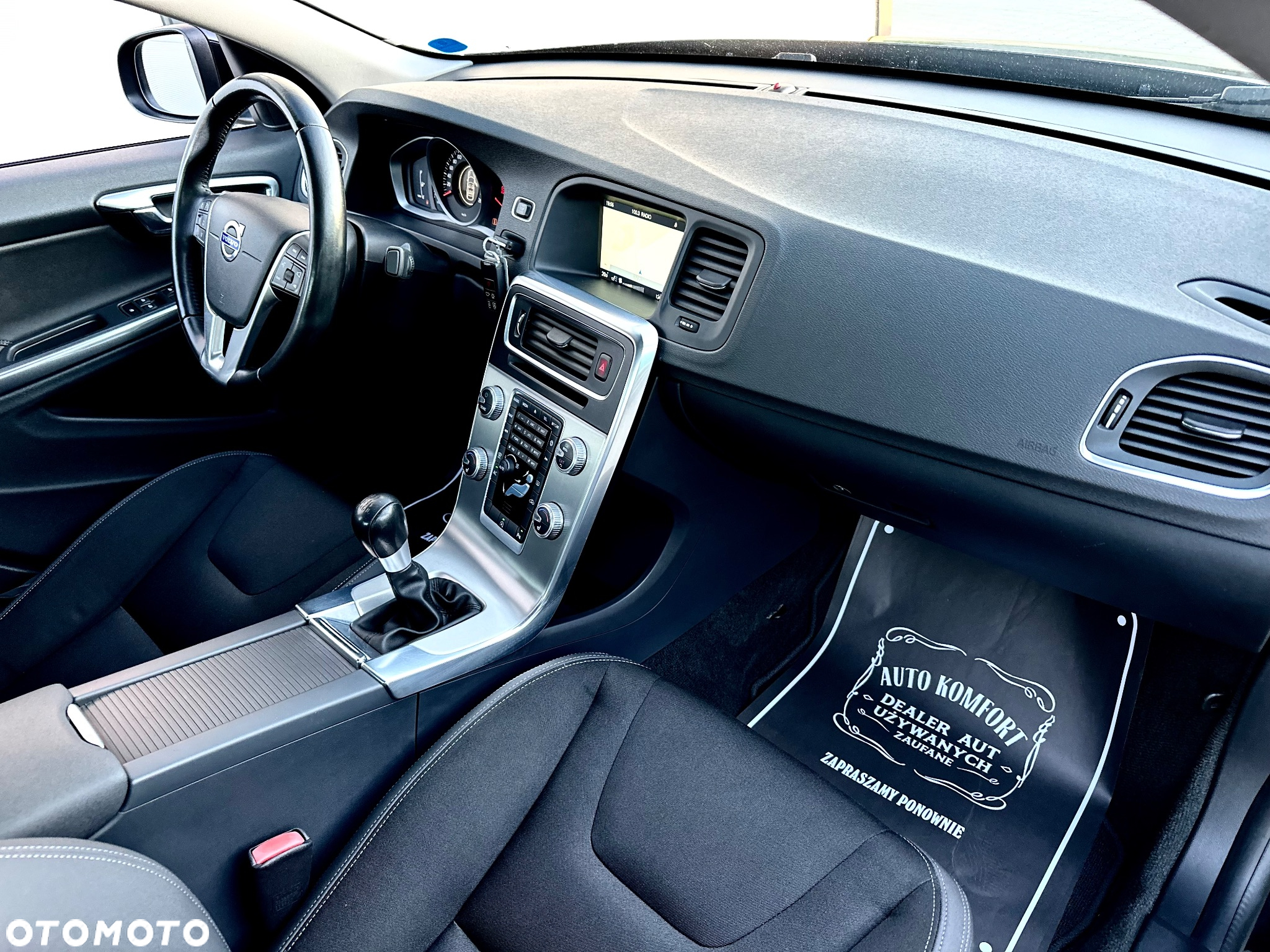 Volvo S60 D3 Momentum - 25