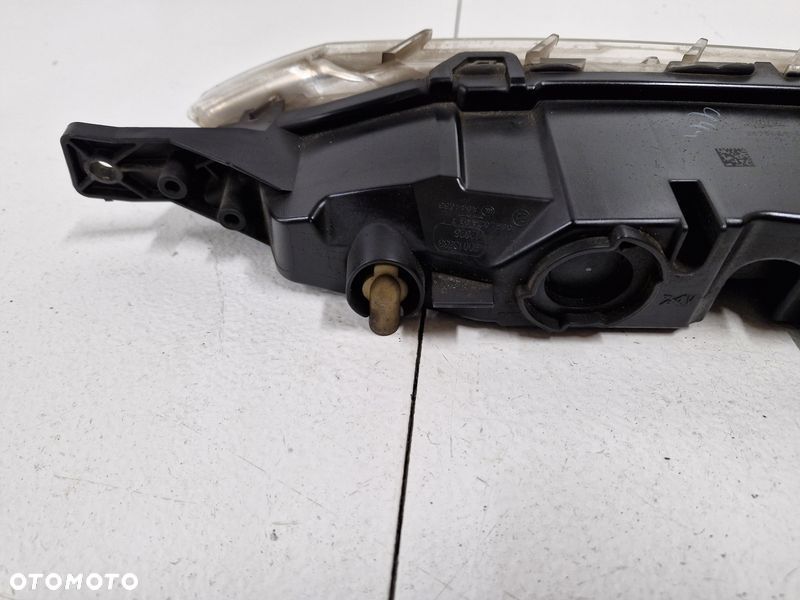 CITROEN C4 PICASSO II 2 LAMPA DRL PRAWY PRZÓD PRZEDNIA 9676036480 - 7