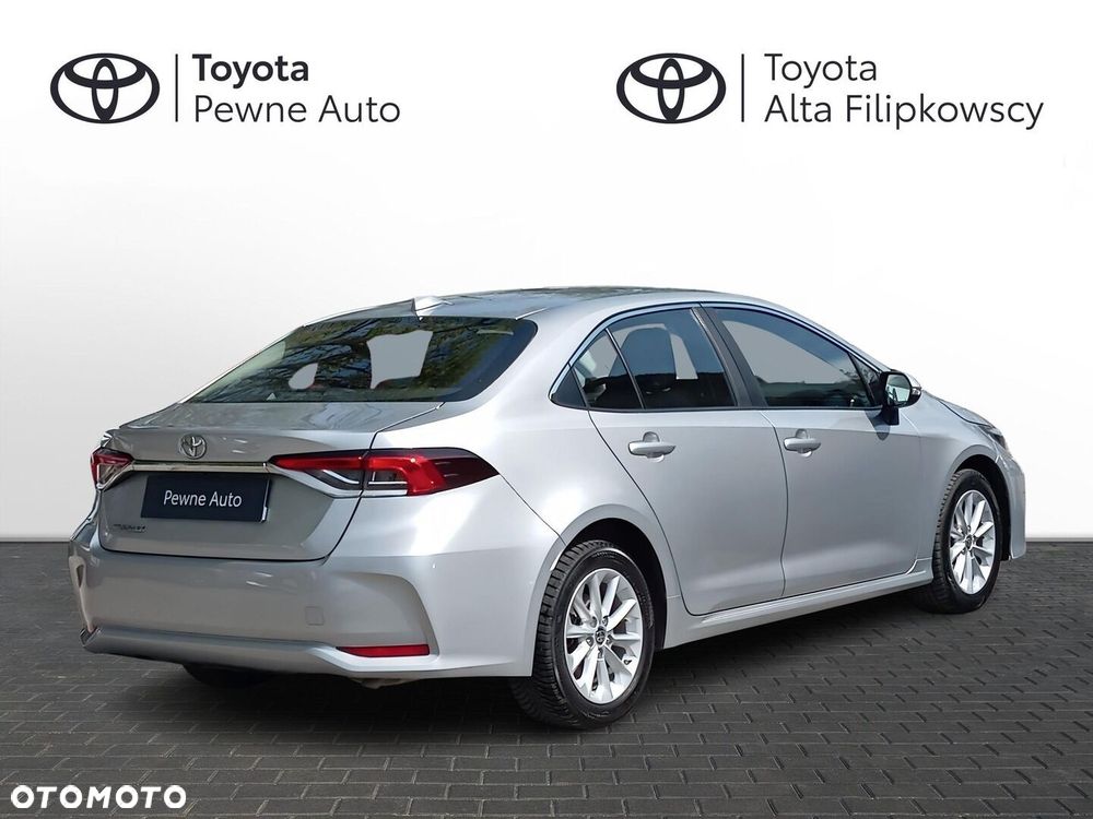 Toyota Corolla - 2