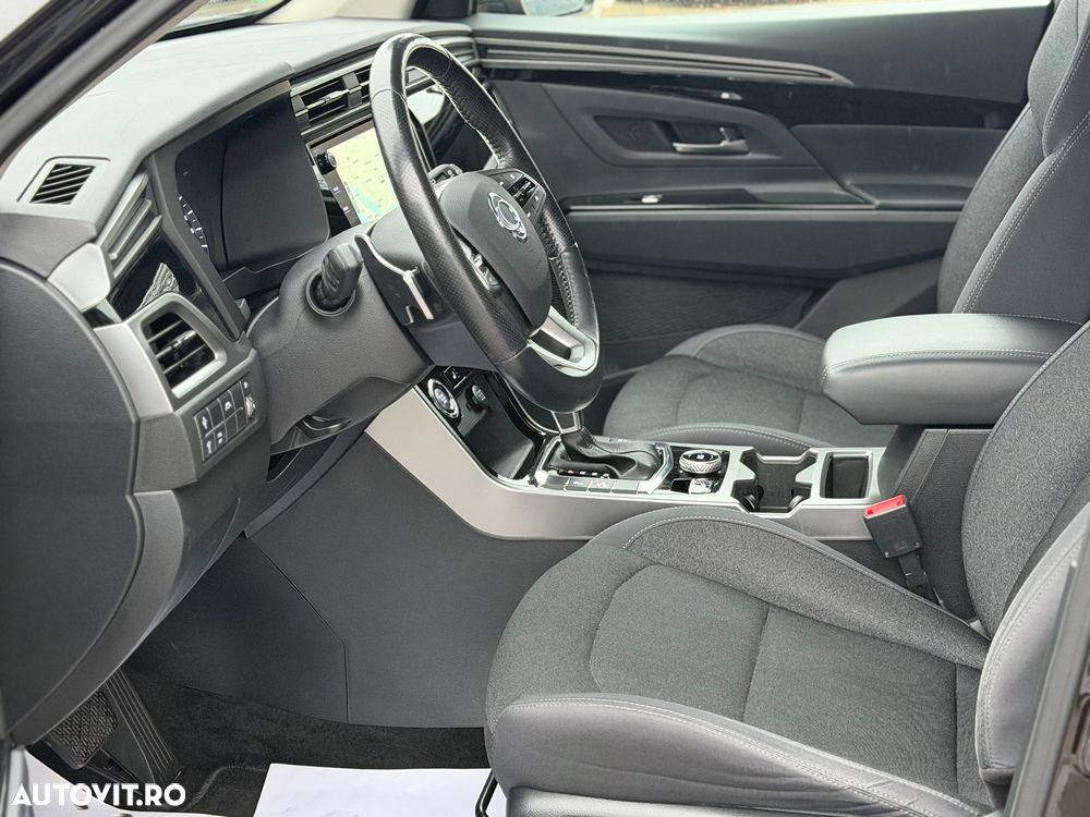 SsangYong Korando 1.6 e-XDi 2WD Aut. Onyx - 6