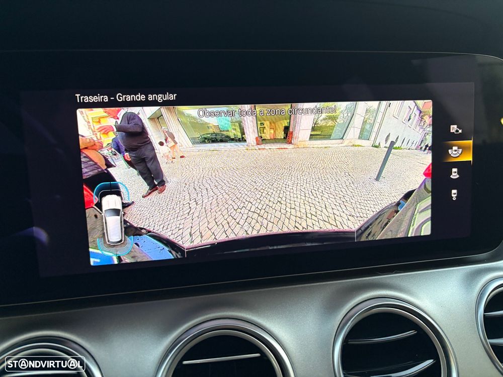 Mercedes-Benz E 300 - 33