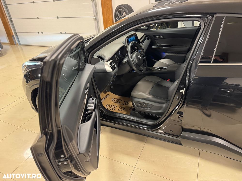 Toyota C-HR Lounge - 7