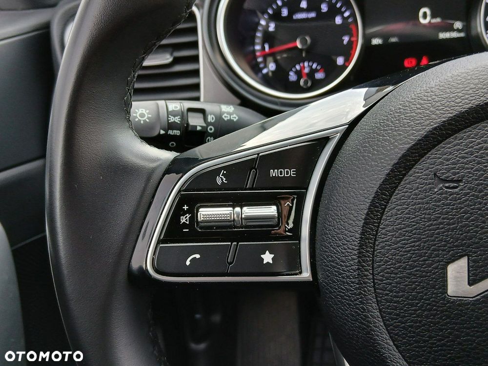 Kia Ceed 1.5 T-GDI M - 21