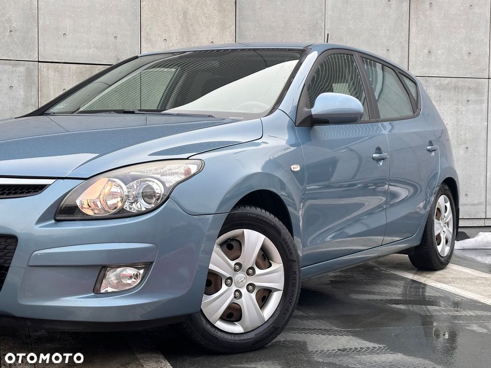 Hyundai i30 1.6 Premium - 9