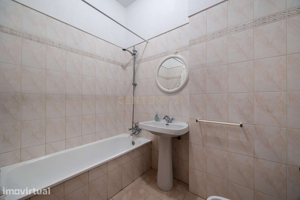 Apartamento T1 em São Gonçalo de Lagos, Centro , Marina e Praia à Port - Grande imagem: 5/26