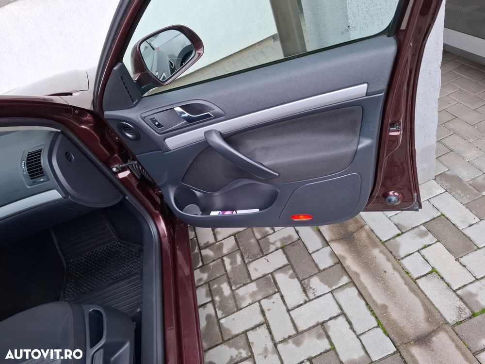 Skoda Octavia - 12