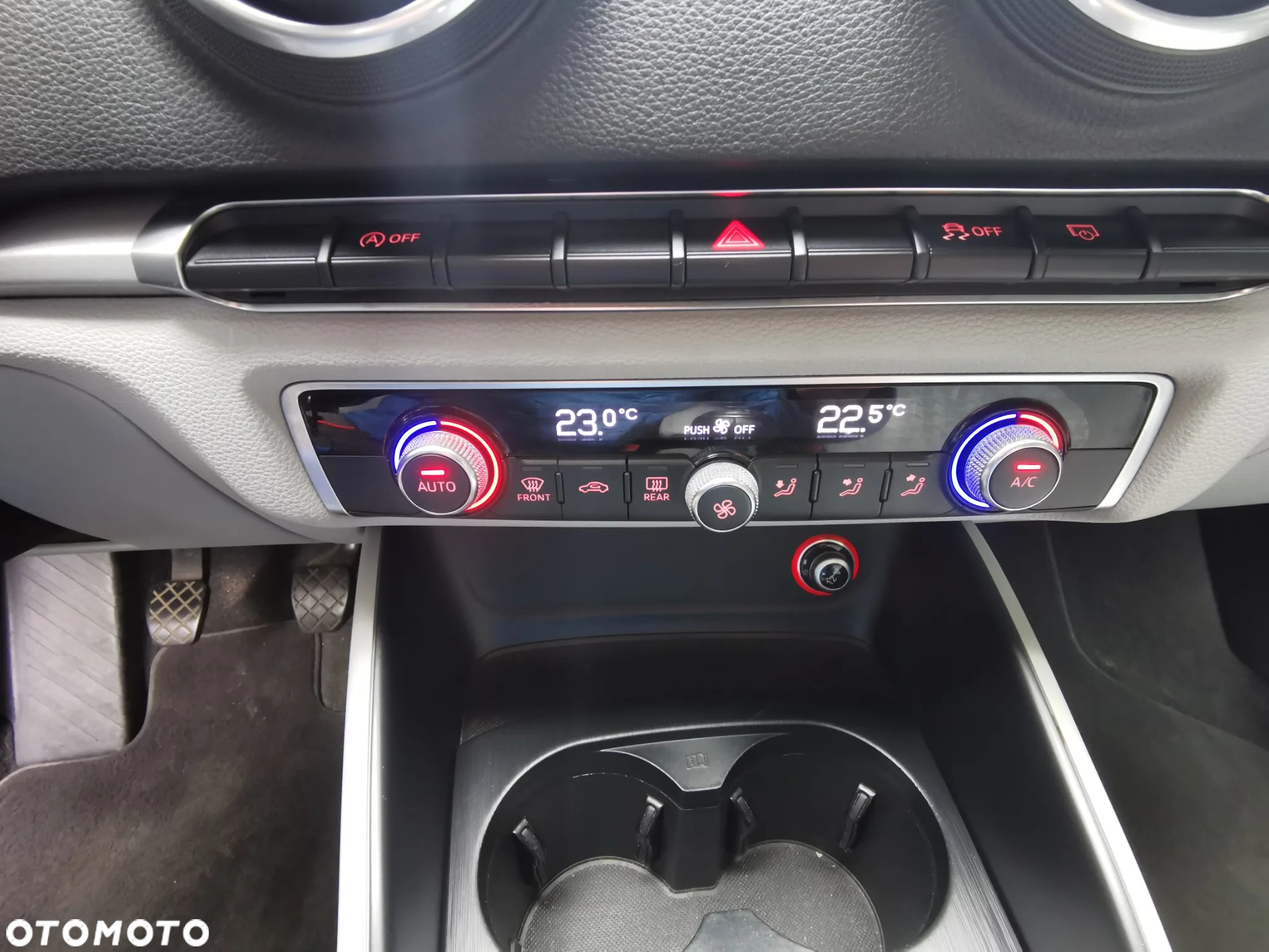 Audi A3 1.6 TDI Attraction - 26