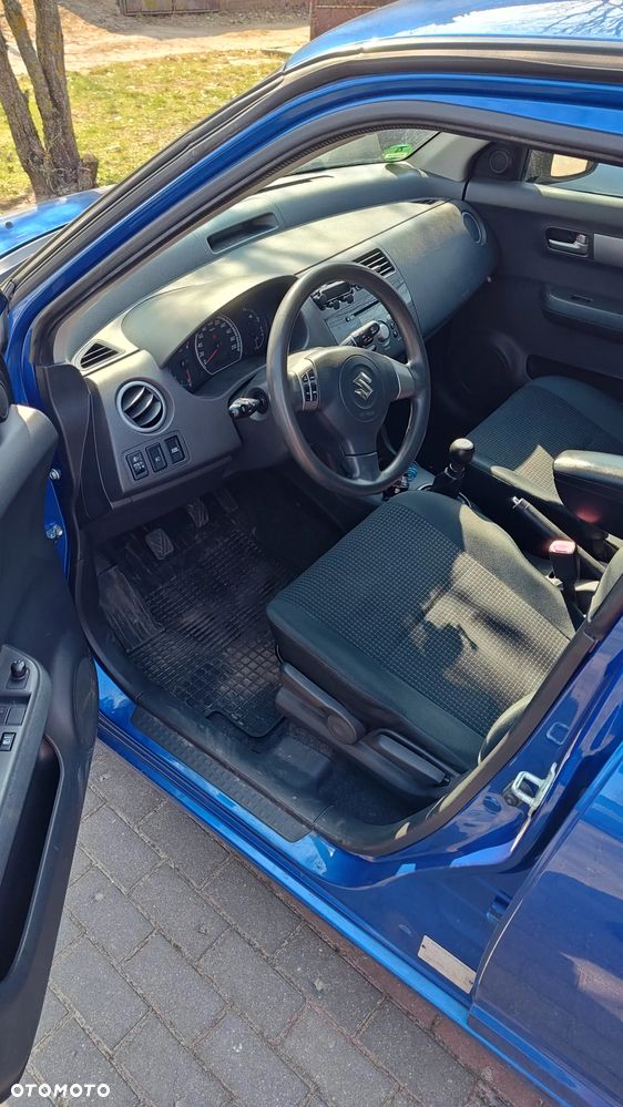 Suzuki Swift 1.3 GLX / Comfort - 12