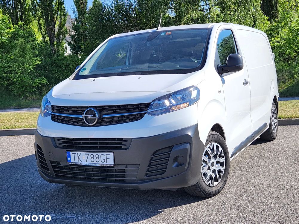 Opel Vivaro - 24