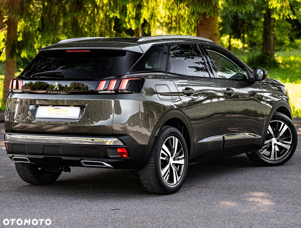 Peugeot 3008 1.2 PureTech Allure - 24