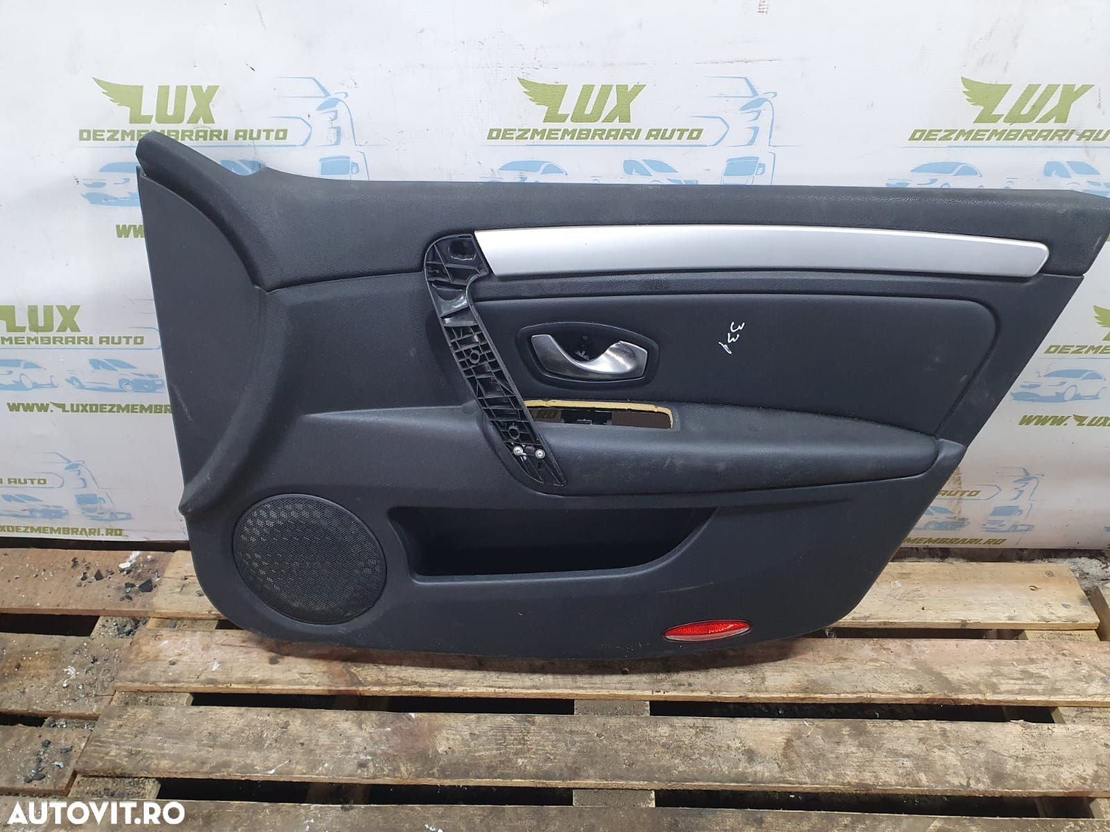 Fata portiera dreapta fata 809000400r Renault Laguna 3  [din 2007 pan - 1