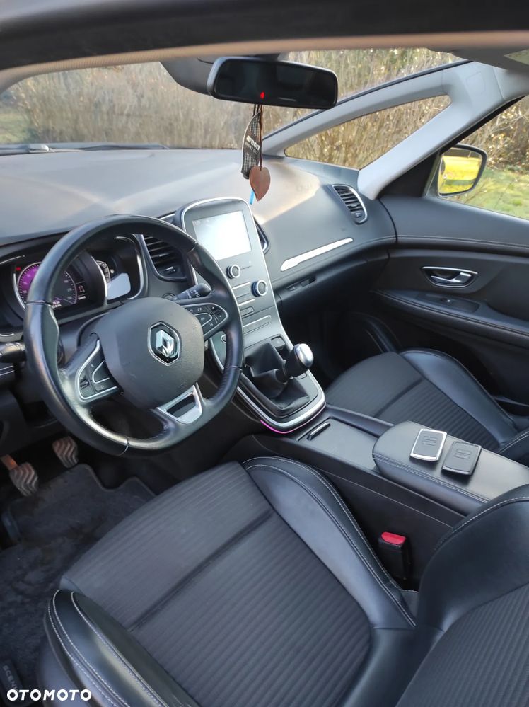 Renault Scenic 1.5 dCi Intens - 1