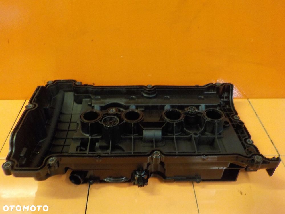 MINI 1.6 THP 10r 211KM N14 pokrywa zaworow V758590780-02 - 10