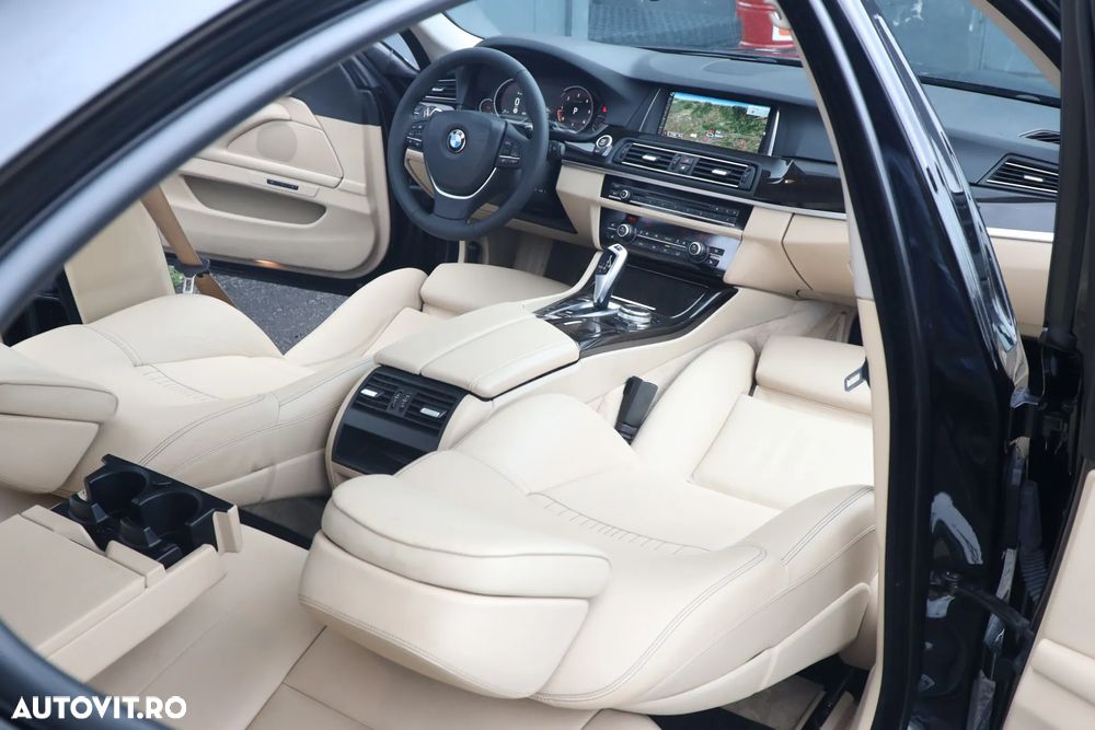 BMW Seria 5 520d Aut. Luxury Line - 13