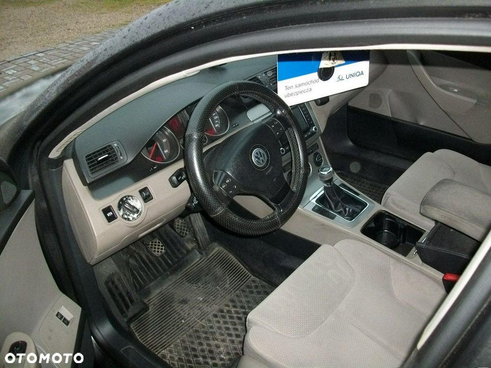 Volkswagen Passat - 5