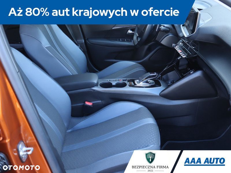 Peugeot 2008 - 11