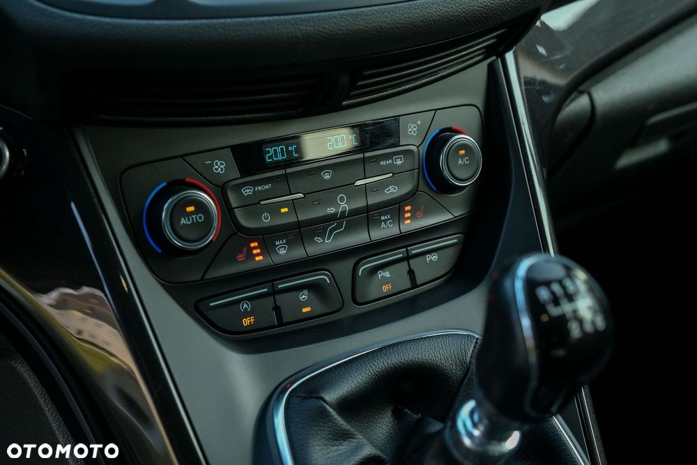 Ford Kuga 2.0 TDCi 4x4 ST-Line - 17