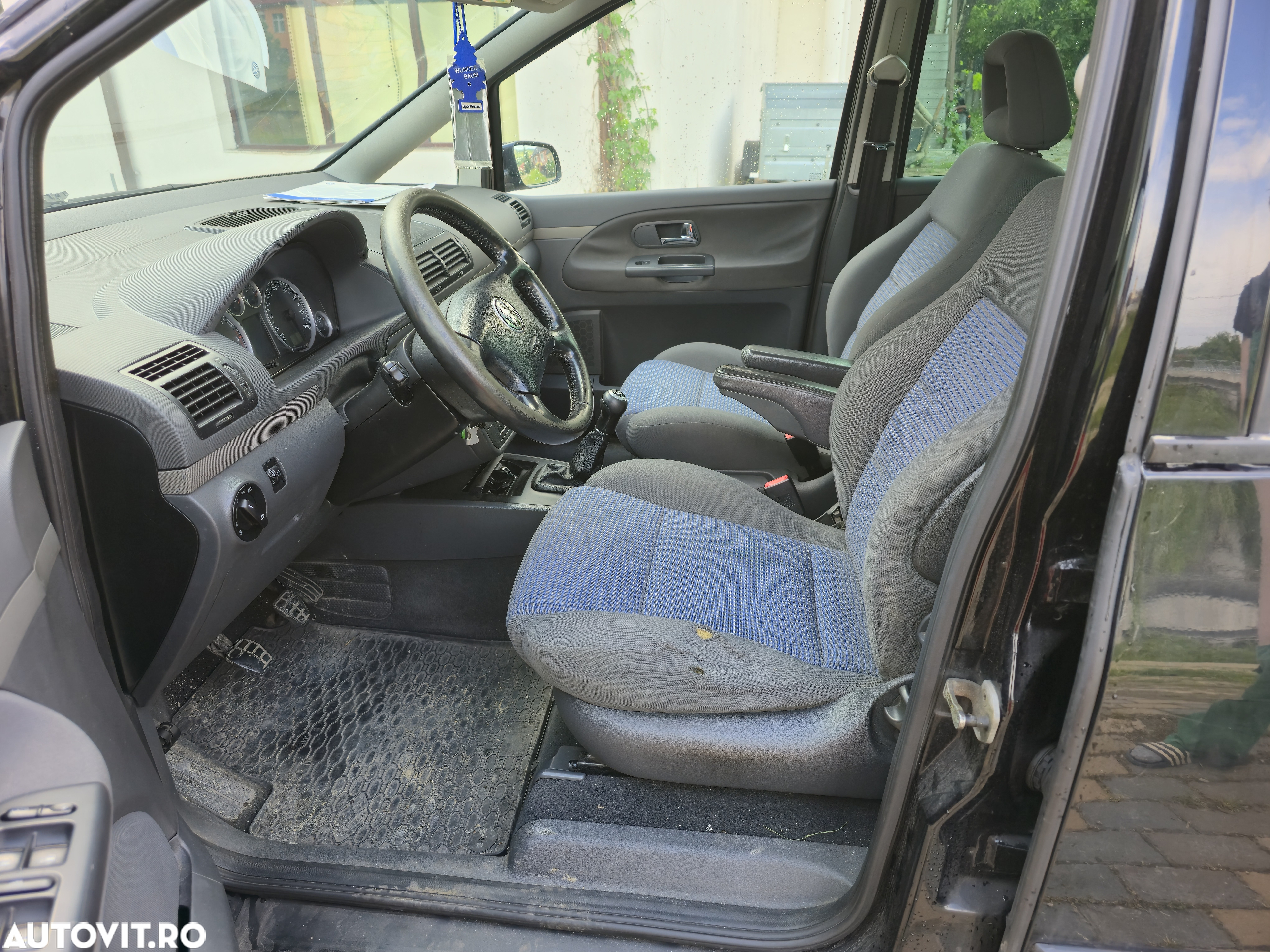 Volkswagen Sharan 1.9 TDI Comfortline Family - 6