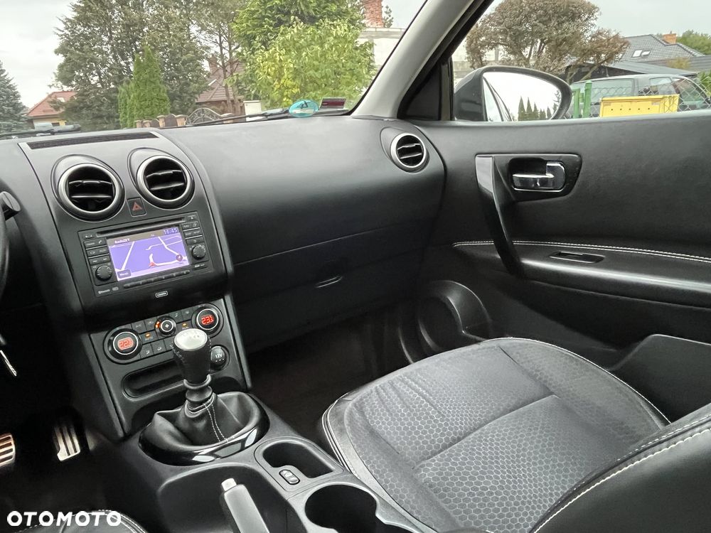Nissan Qashqai 2.0 tekna - 17