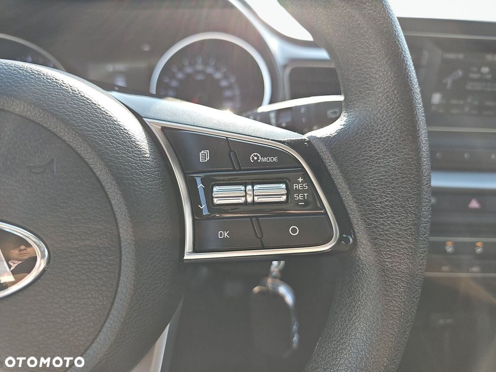Kia Ceed - 17