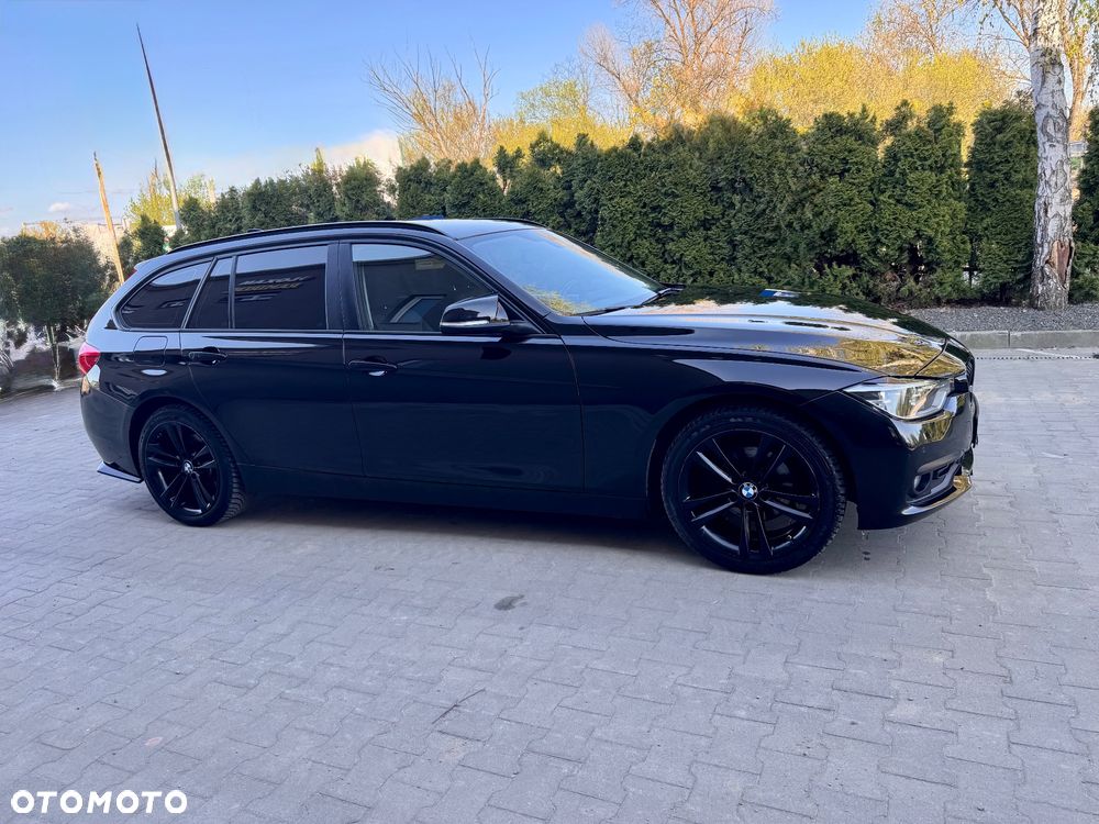 BMW Seria 3 318d xDrive - 15
