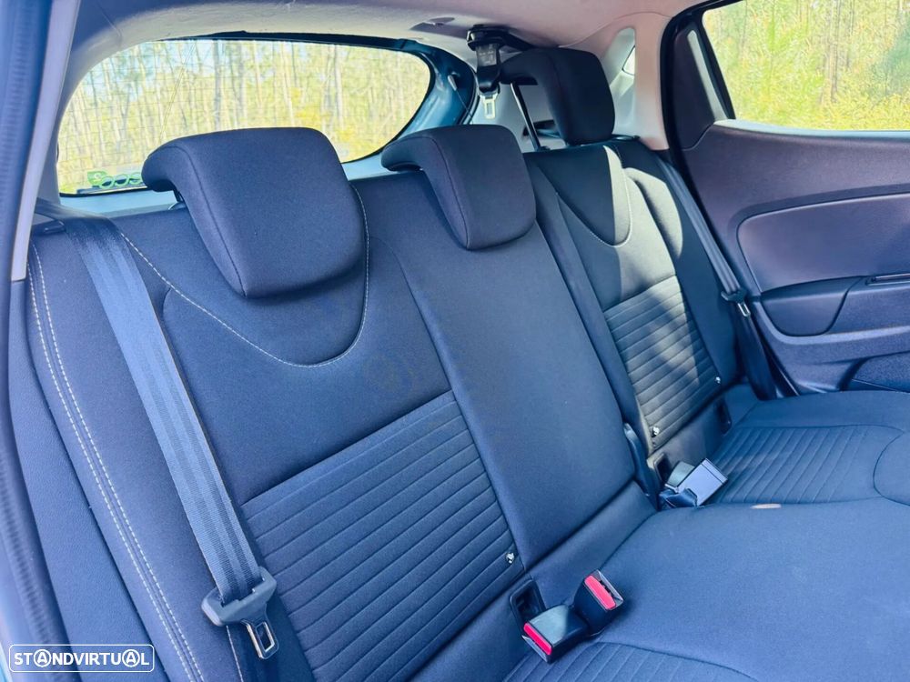 Renault Clio 1.5 Blue dCi Limited - 33