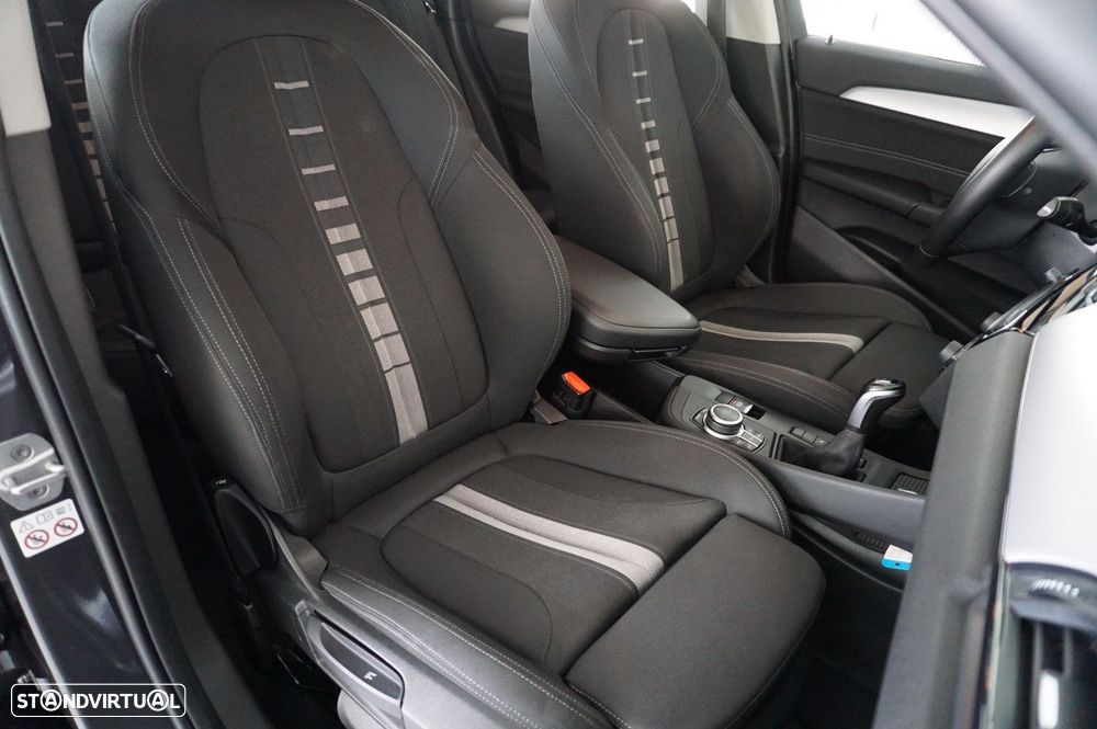 BMW X1 18 i sDrive Line Sport - 12