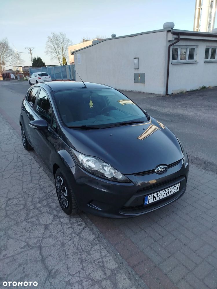 Ford Fiesta - 5
