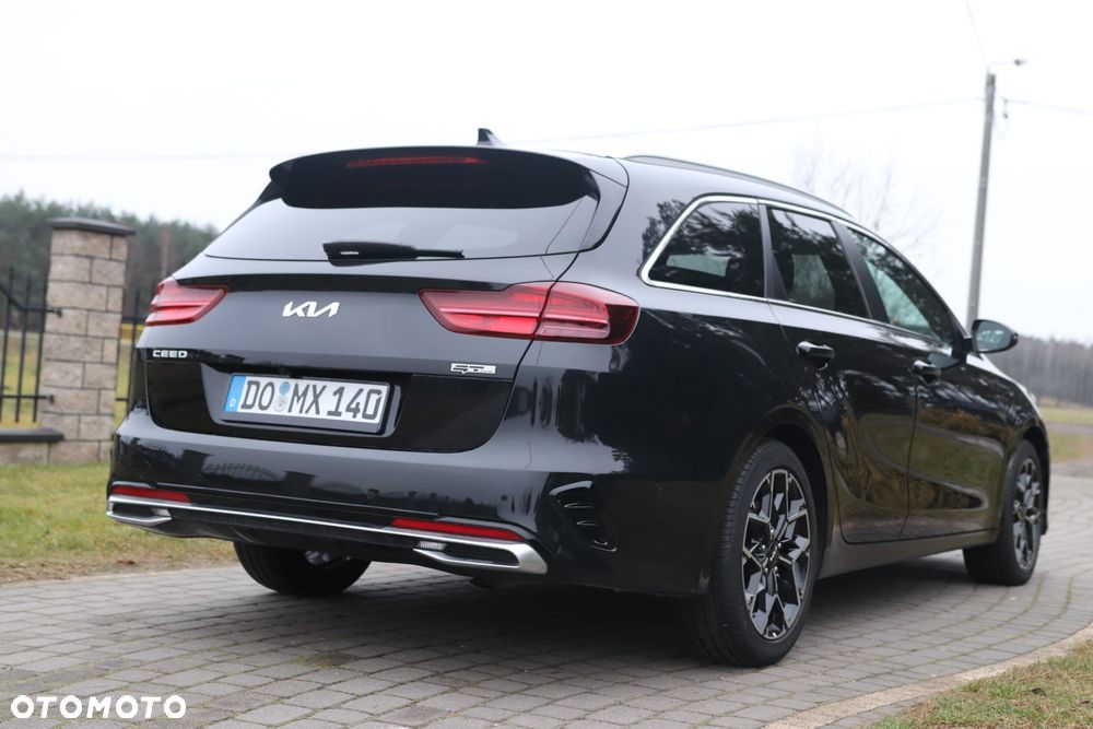 Kia Ceed 1.5 T-GDI DCT7 OPF GT Line - 6