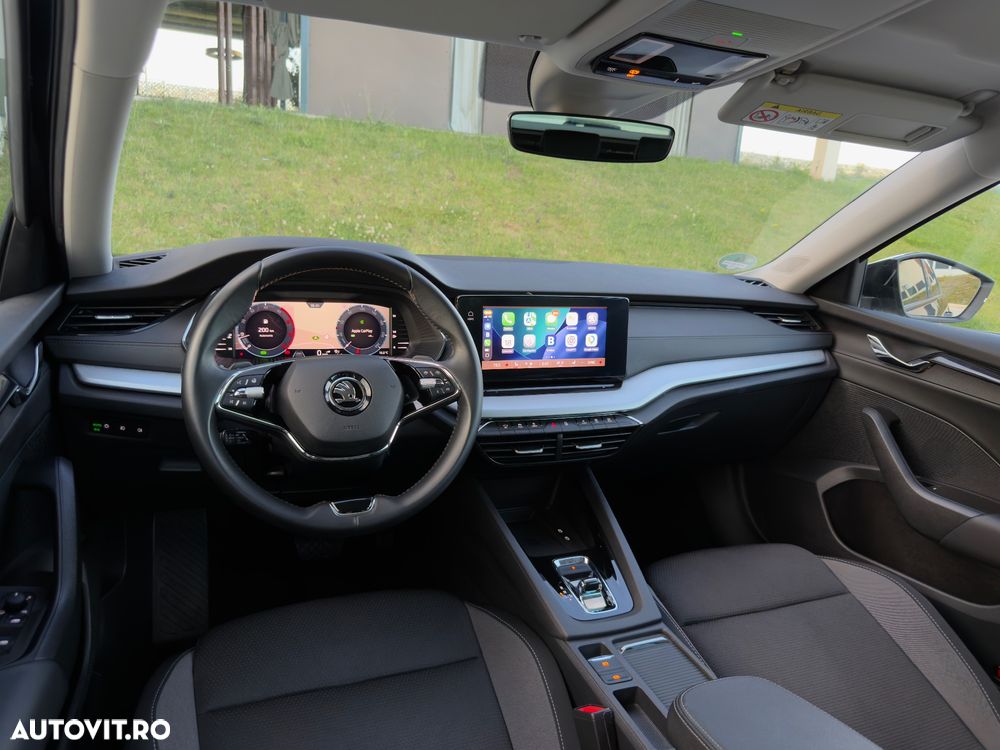 Skoda Octavia 2.0 TDI DSG Tour - 14