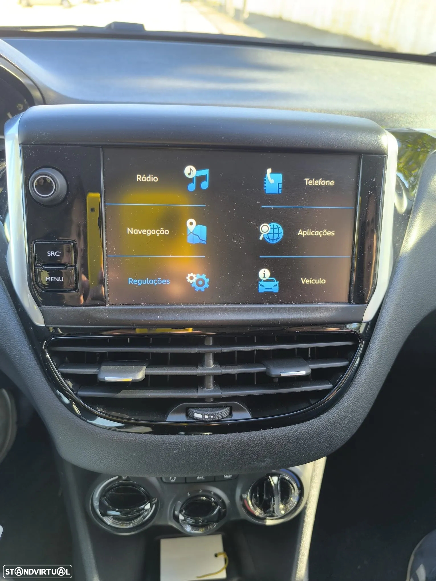 Peugeot 208 1.2 PureTech Signature - 9