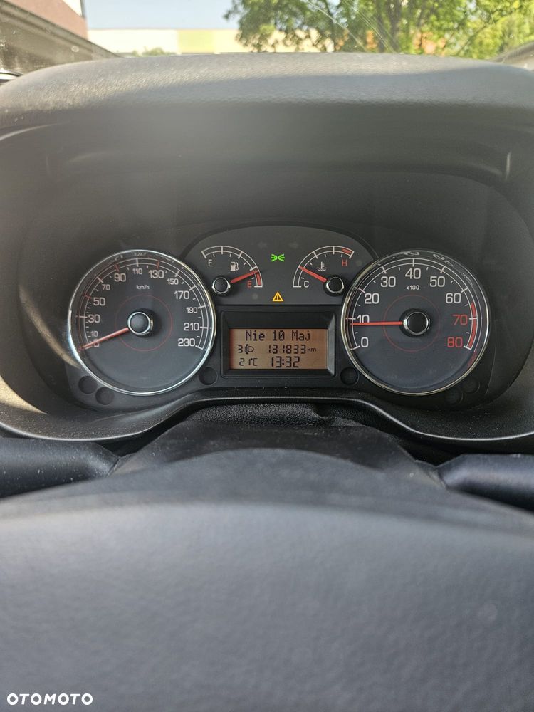 Fiat Grande Punto 1.4 8V - 24