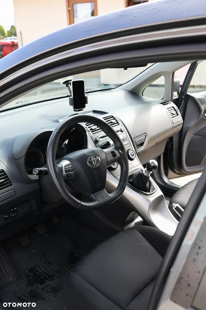 Toyota Auris 1.33 VVT-i Life - 20