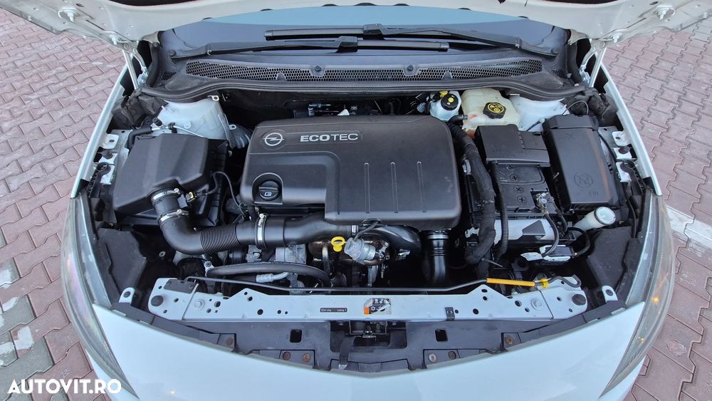 Opel Astra 1.7 CDTI DPF Cosmo - 15