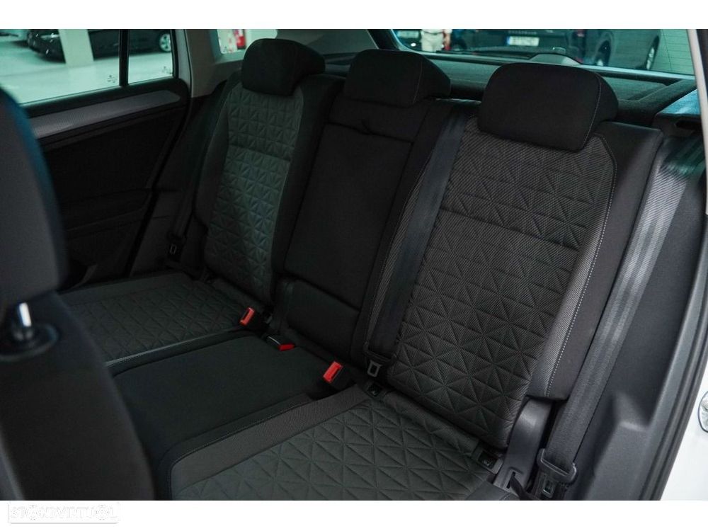 VW Tiguan - 14