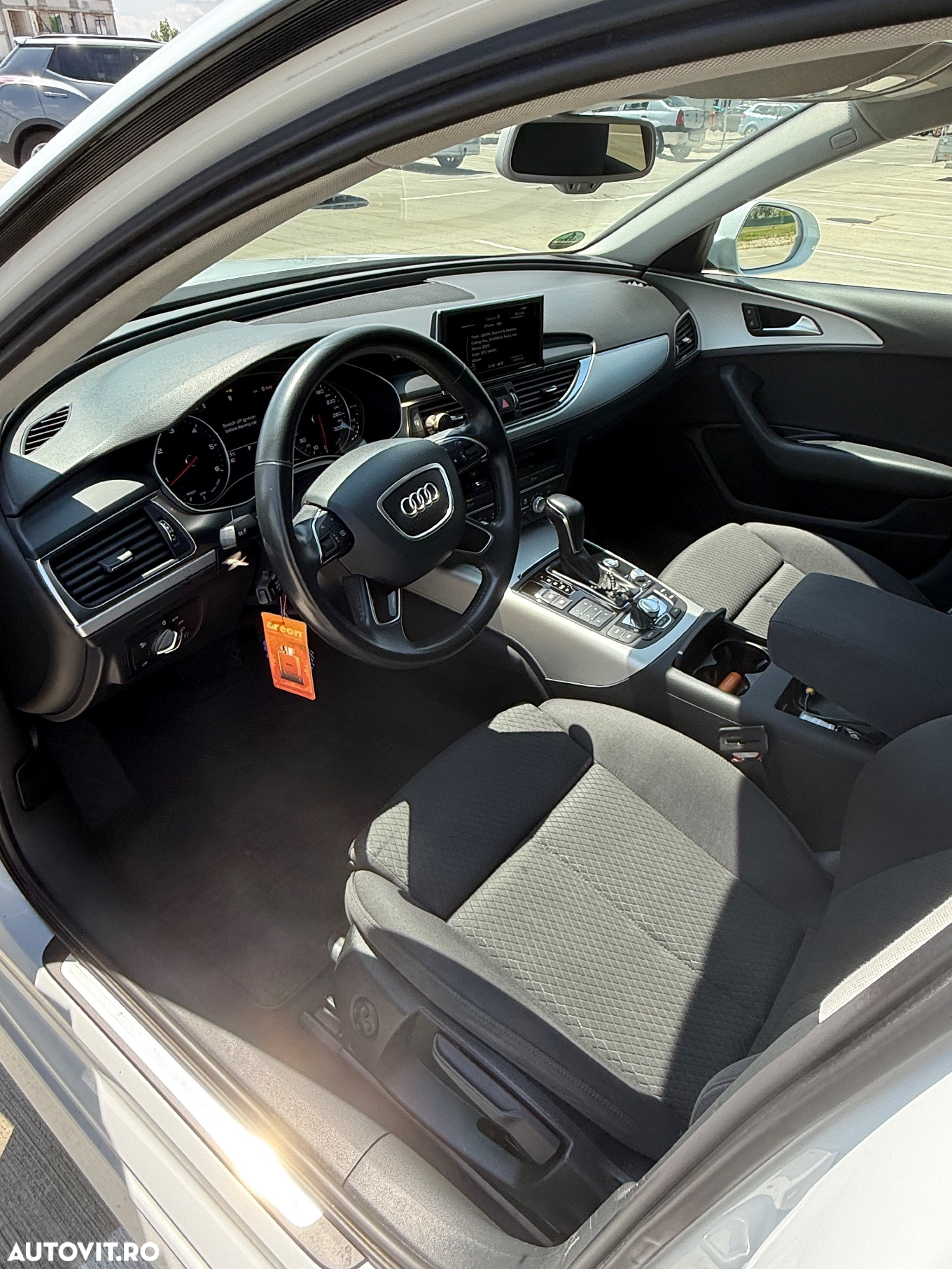 Audi A6 Avant 2.0 TDI Ultra S tronic - 10