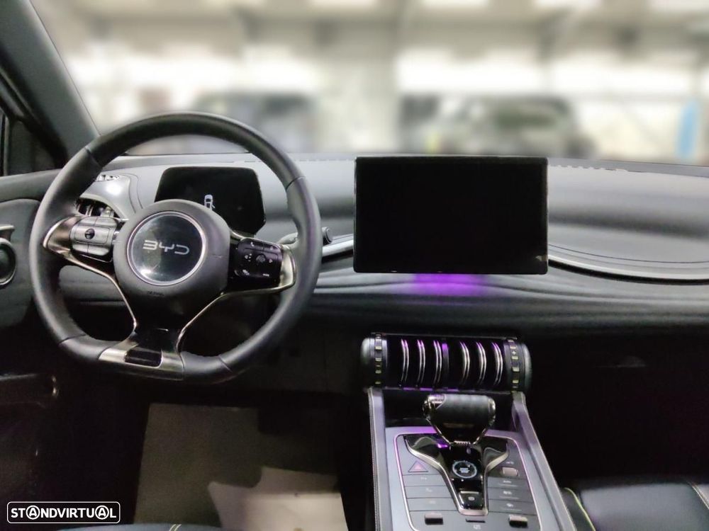 BYD Atto 3 60.48 kWh Comfort - 4
