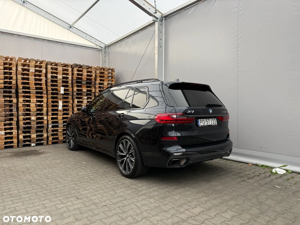 BMW X7 2021 photo 3