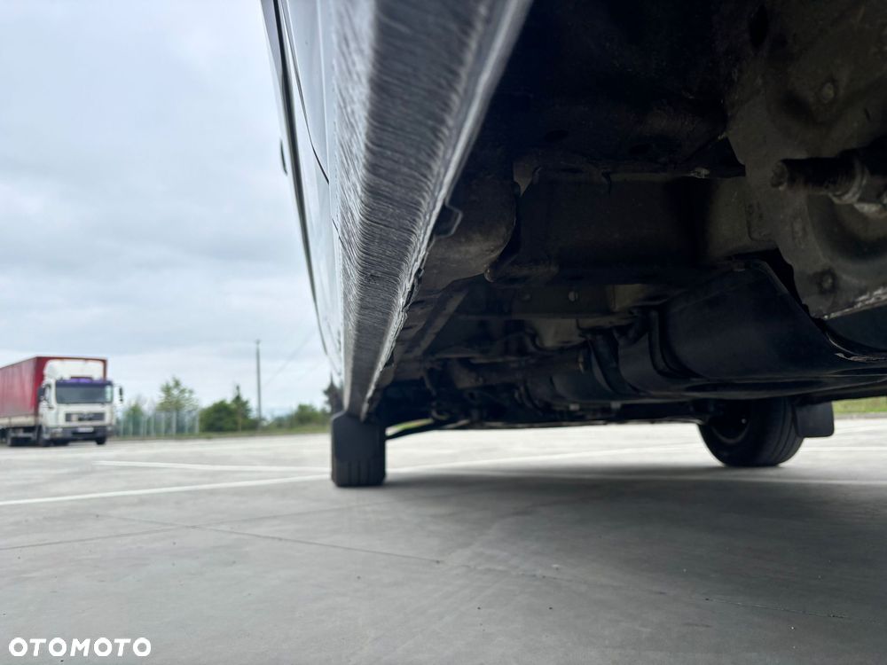 Ford Transit Custom 290 L2H1 Limited - 28