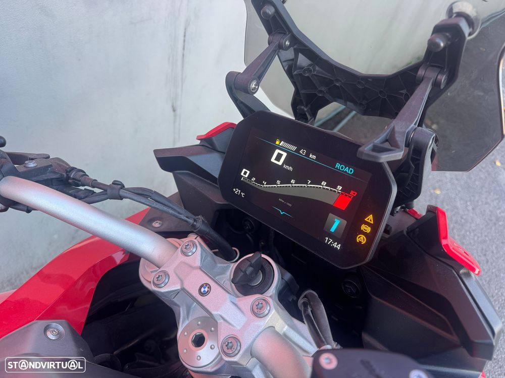 BMW F 900 XR - 10