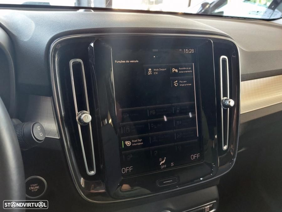 Volvo XC 40 1.5 T5 PHEV Inscription - 26